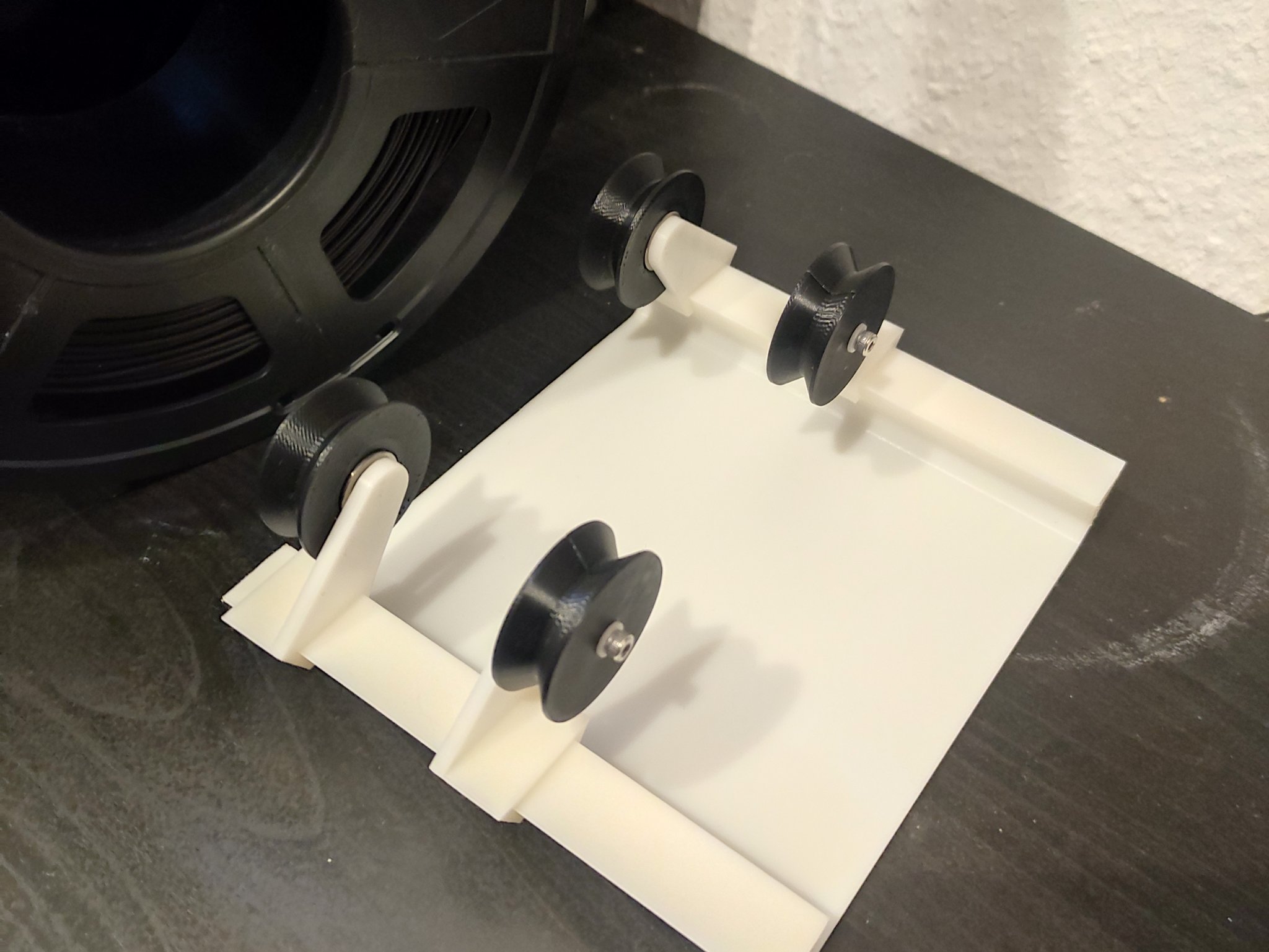 Tiêu đề Giá đỡ ống chỉ có thể điều chỉnh lên tới 23kg