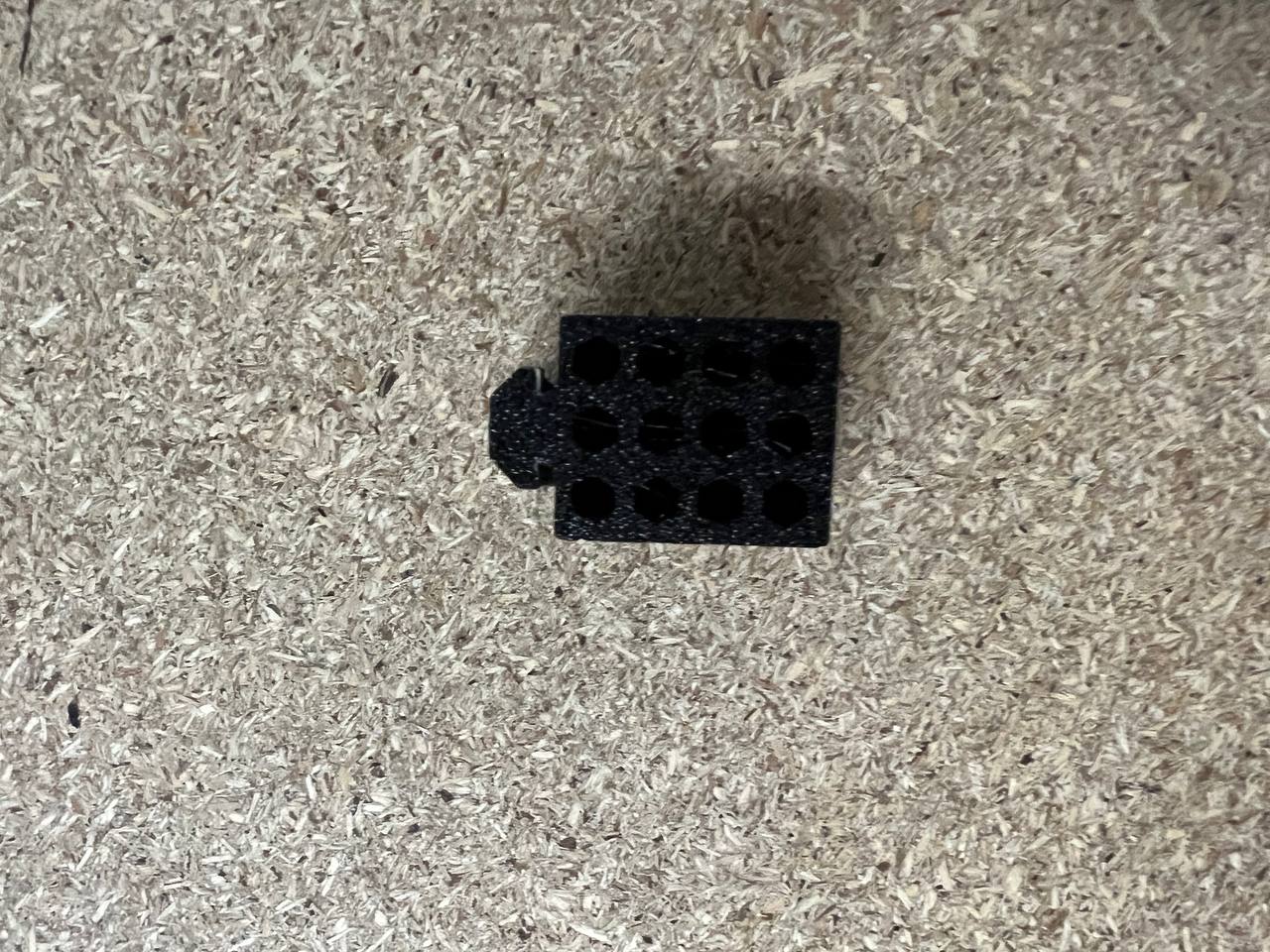 Tiêu đề Chân Chống Rung 20x20 I-Typ Nut 5 Tóm tắt Chân đơn giả