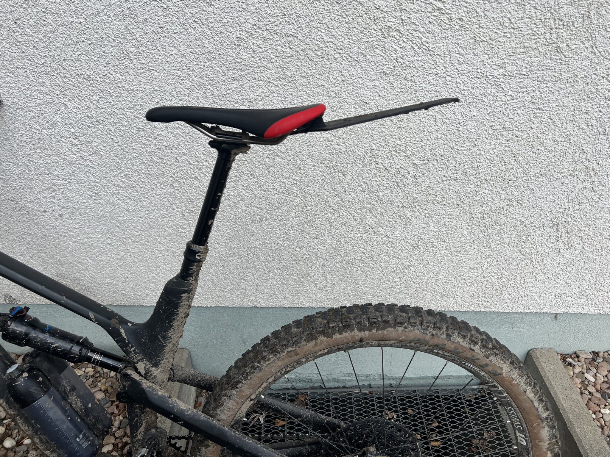 Tiêu đề Ass-Saver for Ergon Saddle with Topeak Fixer - Thicker Version Tó