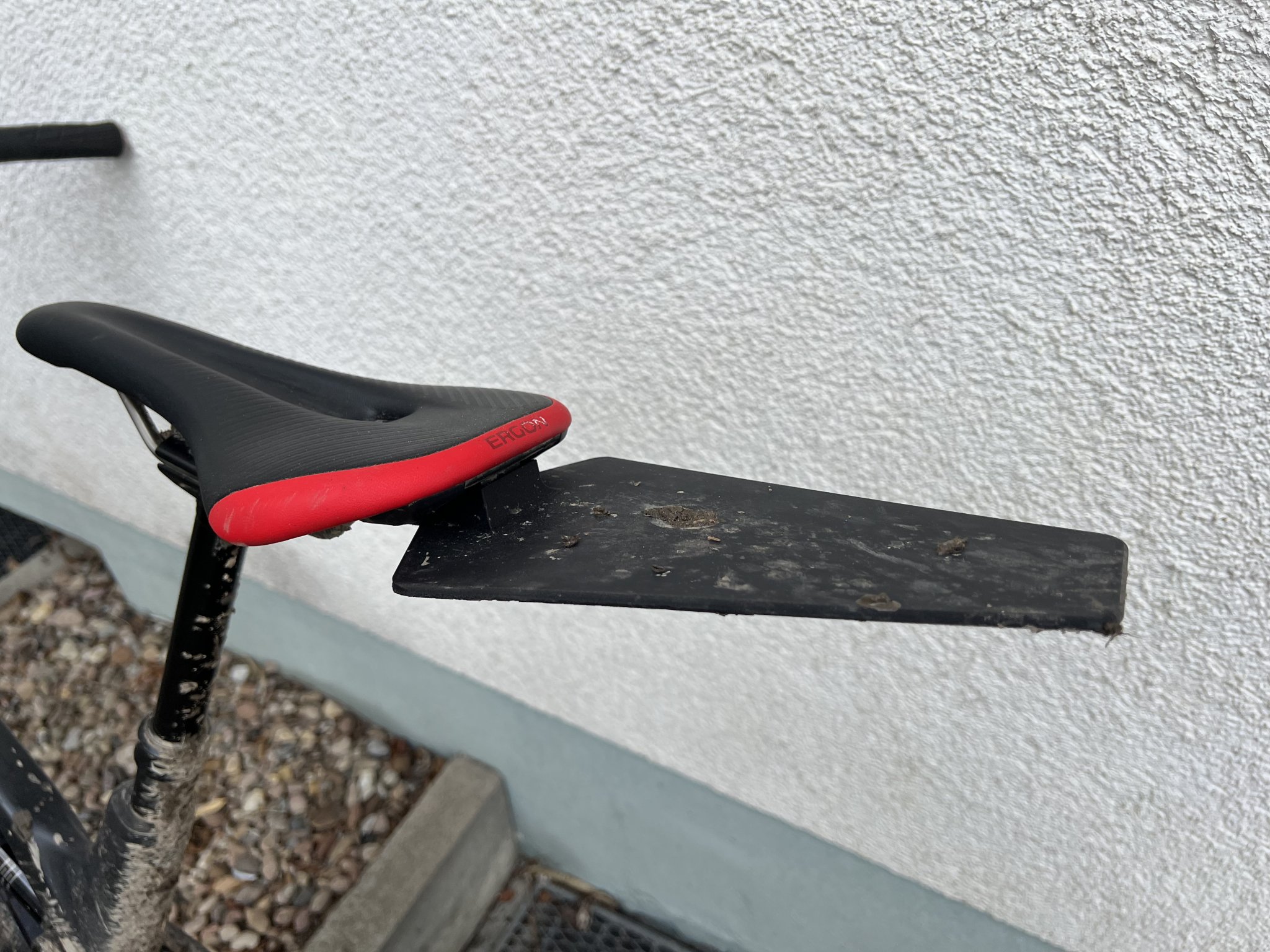 Tiêu đề Ass-Saver for Ergon Saddle with Topeak Fixer - Thicker Version Tó