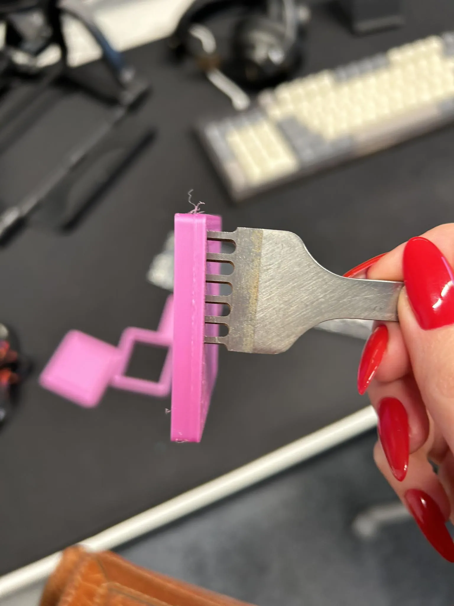 Tiêu đề Dụng cụ làm bàn cờ bằng da Tóm tắt Chỉ một số