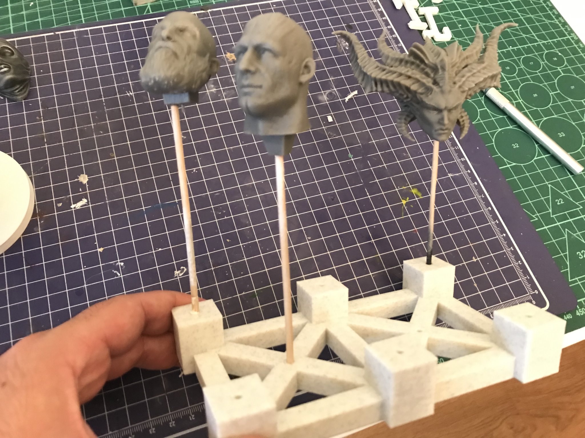 Tiêu đề Base Pintura Aerografía cabezas escala 16 Tóm tắt Base para