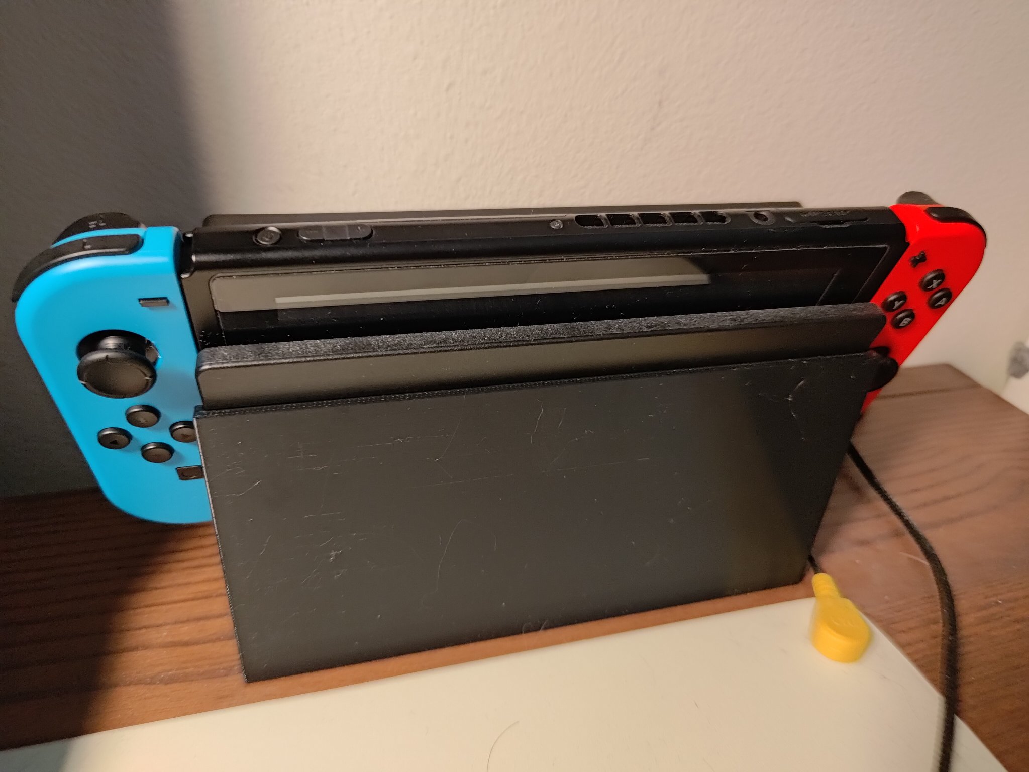 Tiêu đề Giá đỡ nghiêng Dock của Nintendo Switch đã cập nhật