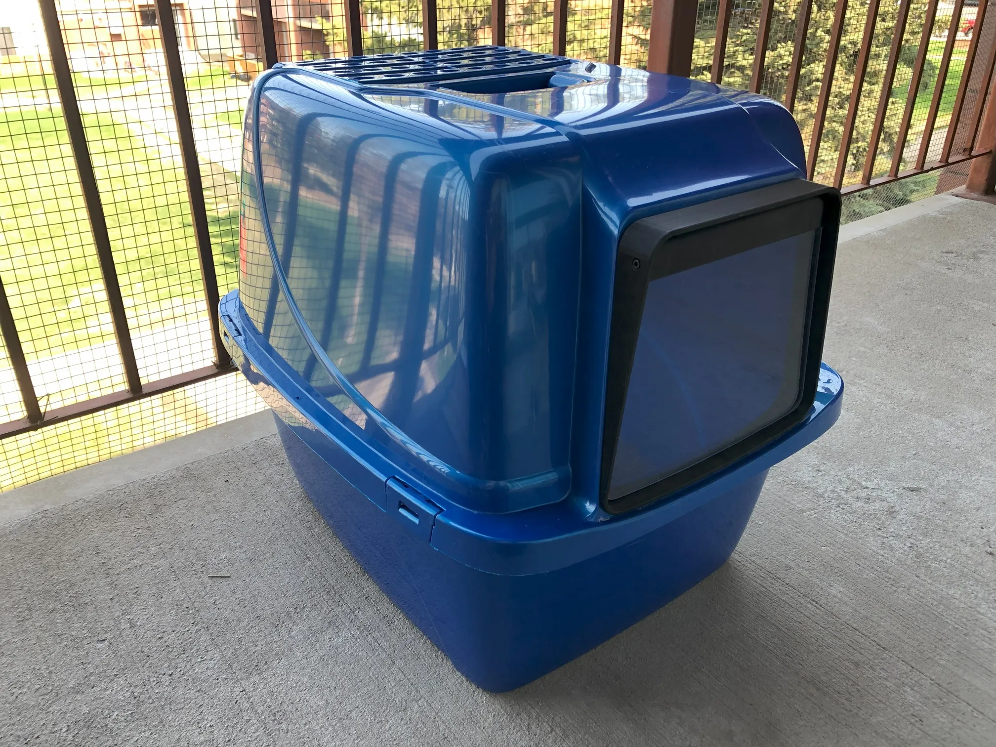 Tiêu đề Nâng cấp cửa hộp xả rác đáng tin cậy Van Ness XL T