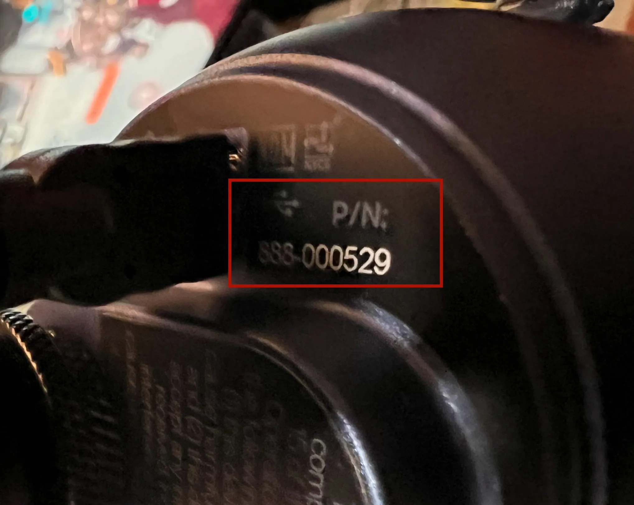 Tiêu đề Tab kéođẩy micrô điện dung USB Yeti Blue của Logitech T