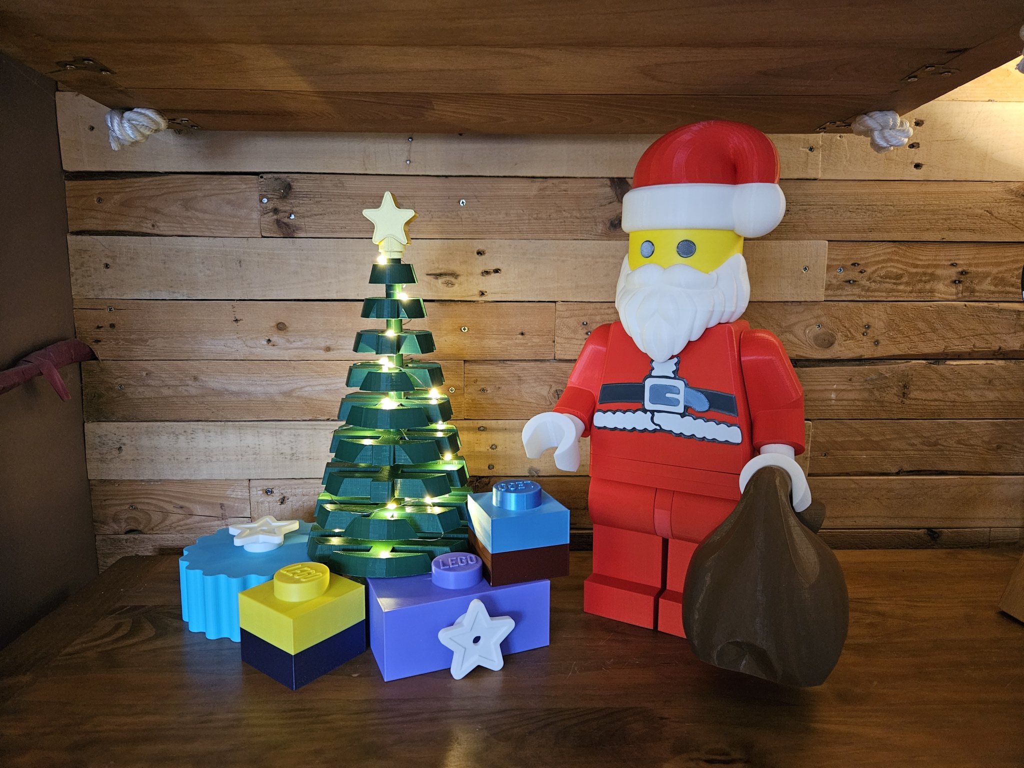 Quà Tặng Cảm Hứng Lego Cho 10 Ông Già Noel