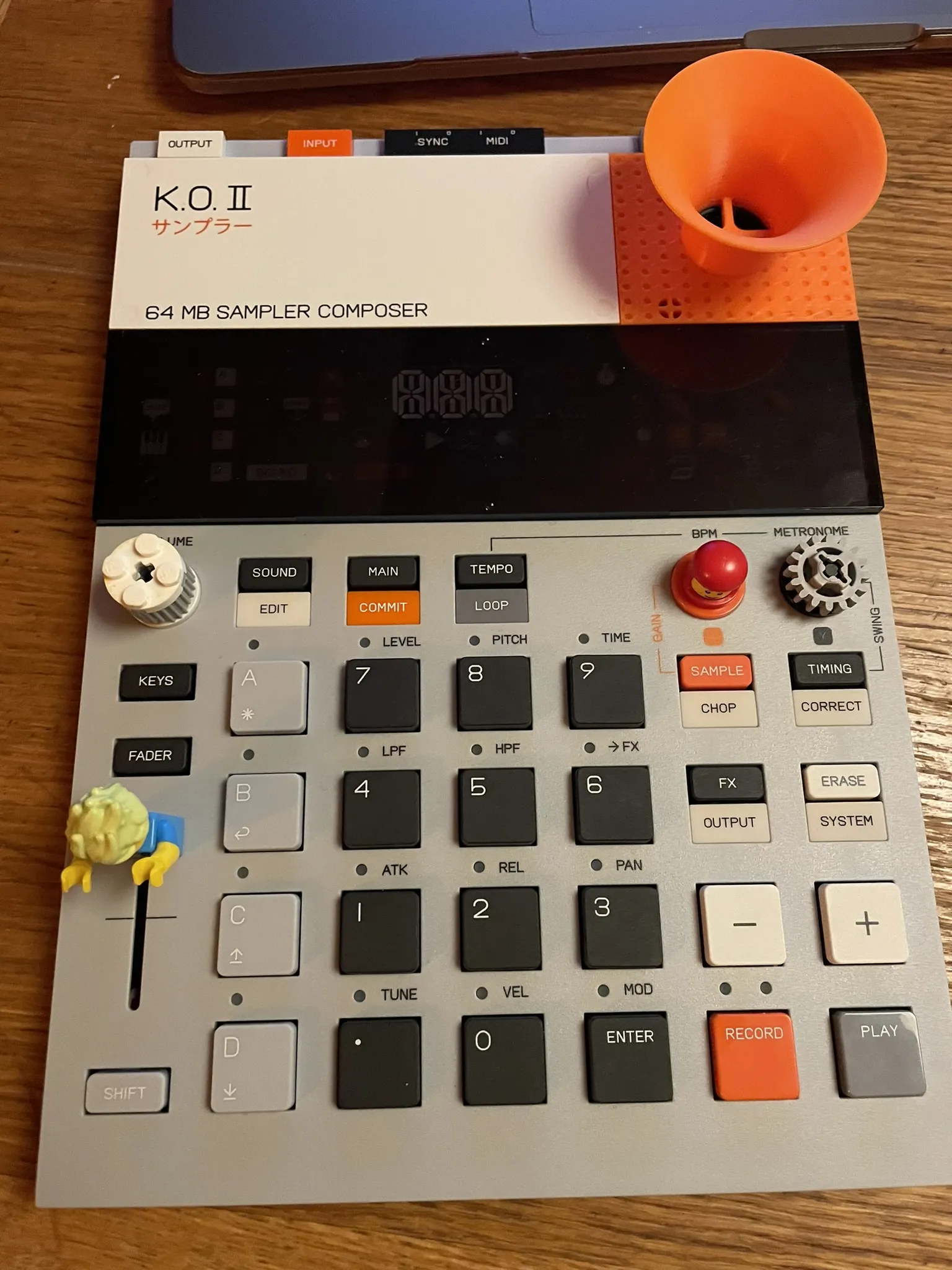 K.O. II - EP-133 - Horn