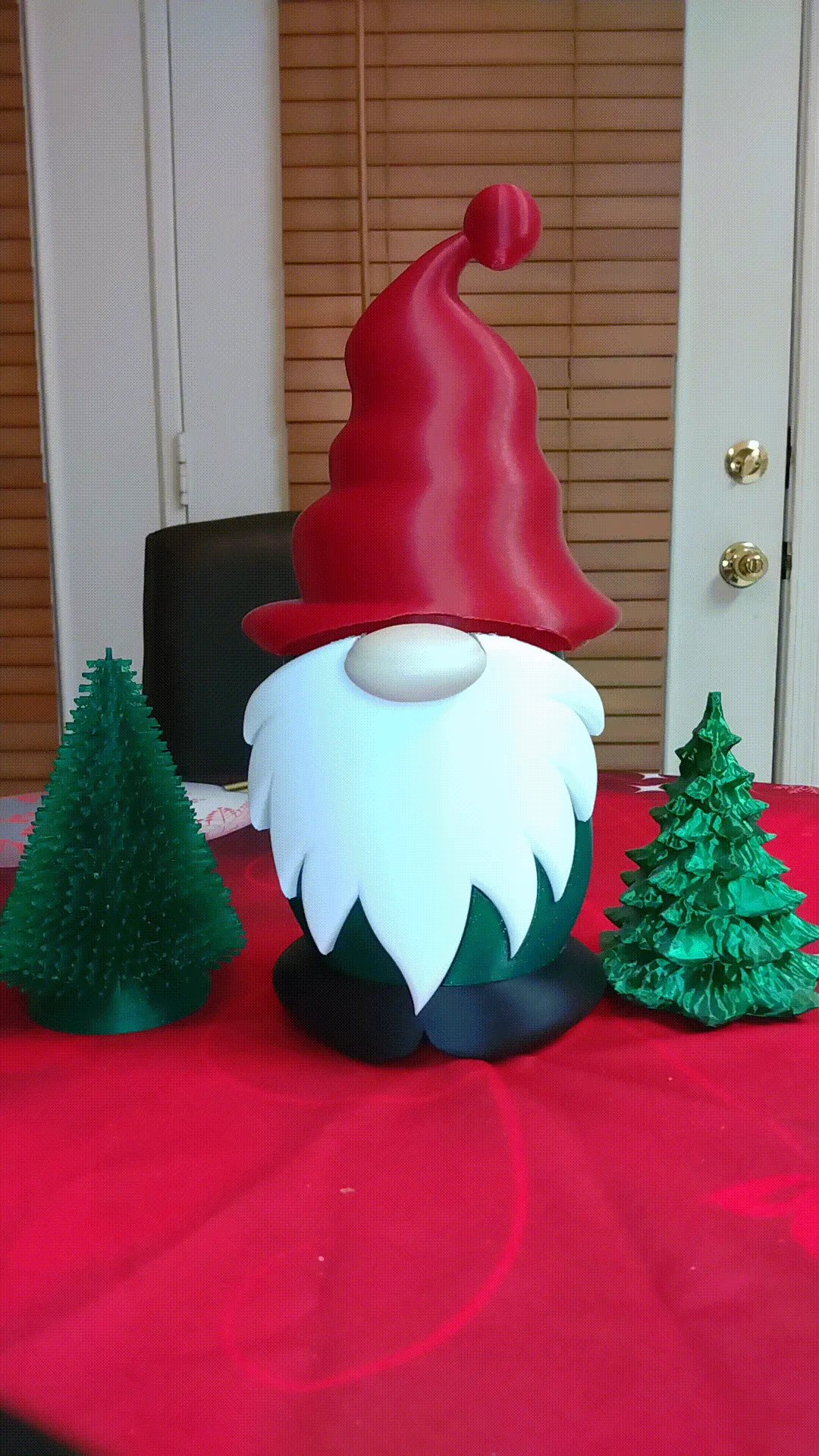 Chậu Đựng Kẹo Gnome Giáng Sinh