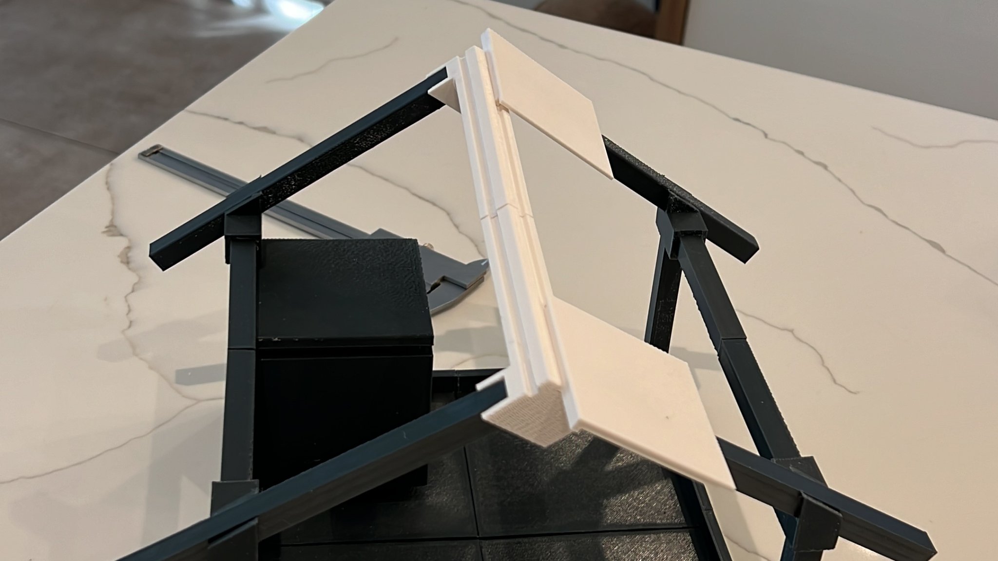 Máng Ăn Cho Chim Có Bộ Cấp Hạt