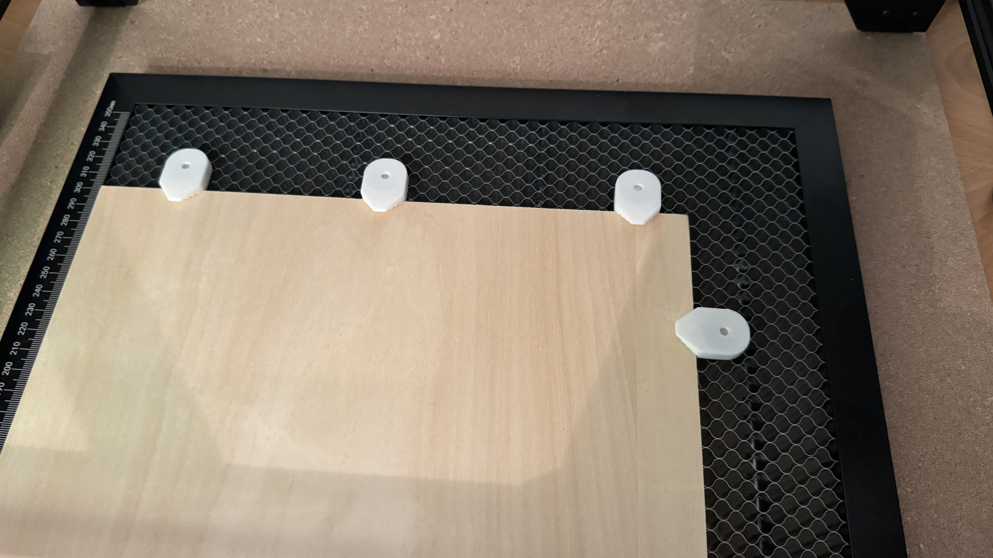 Tiêu đề Giá đỡ nam châm cho máy cắtkhắc laser Tóm tắt Giá