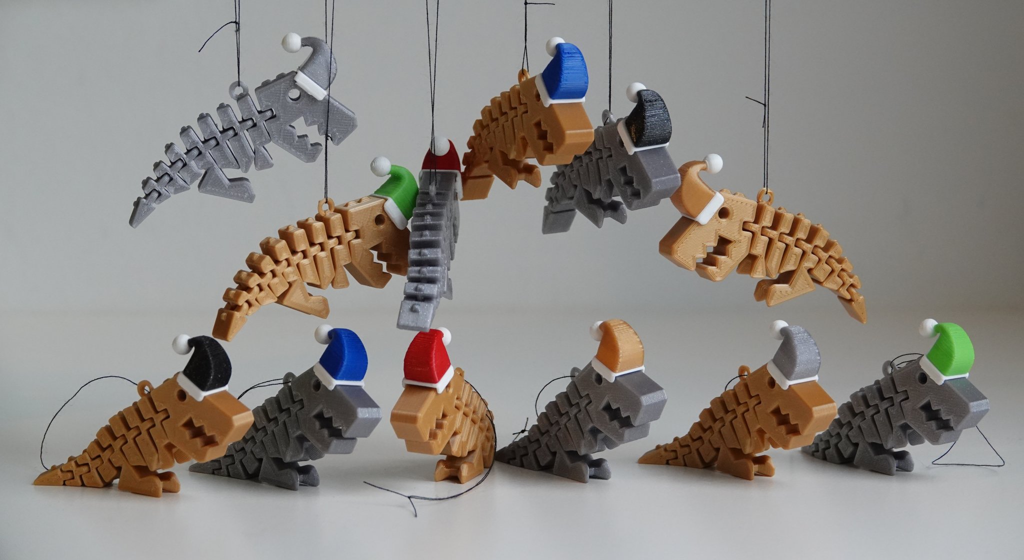 Tiêu đề Đồ trang trí cây thông Noel Flexi Rex Tóm tắt Flexi Rex