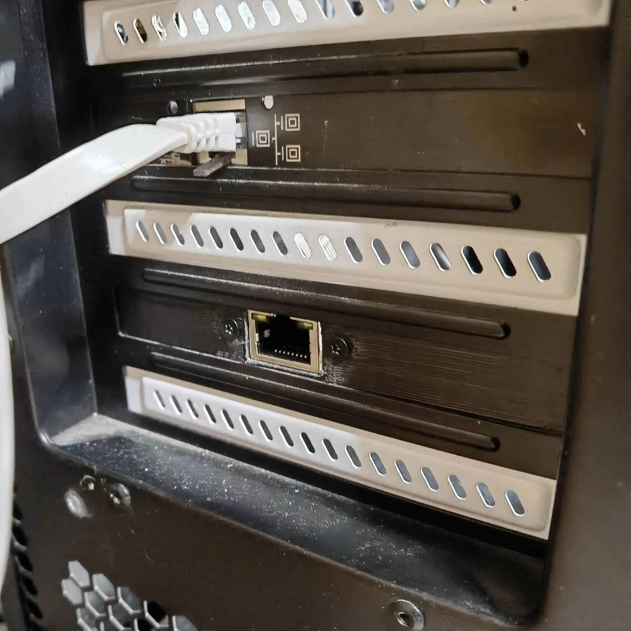 Tiêu đề Card mạng Gigabit Mini PCIE 25Gbps YM3712 Tóm tắt tôi đã