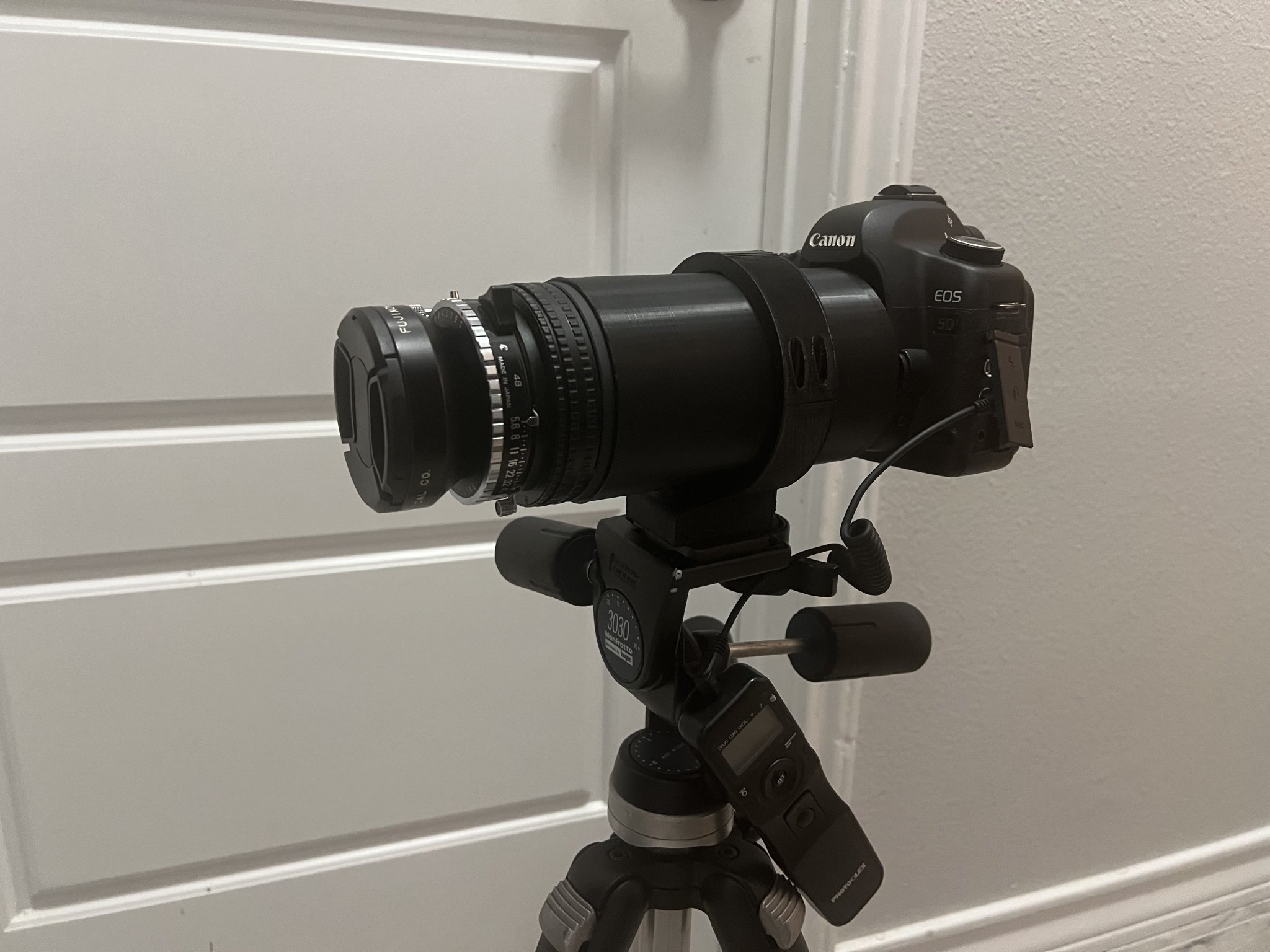 Tiêu đề Fujinon W 210mm sang Canon EF Tổng hợp Ống kính khổ lớ