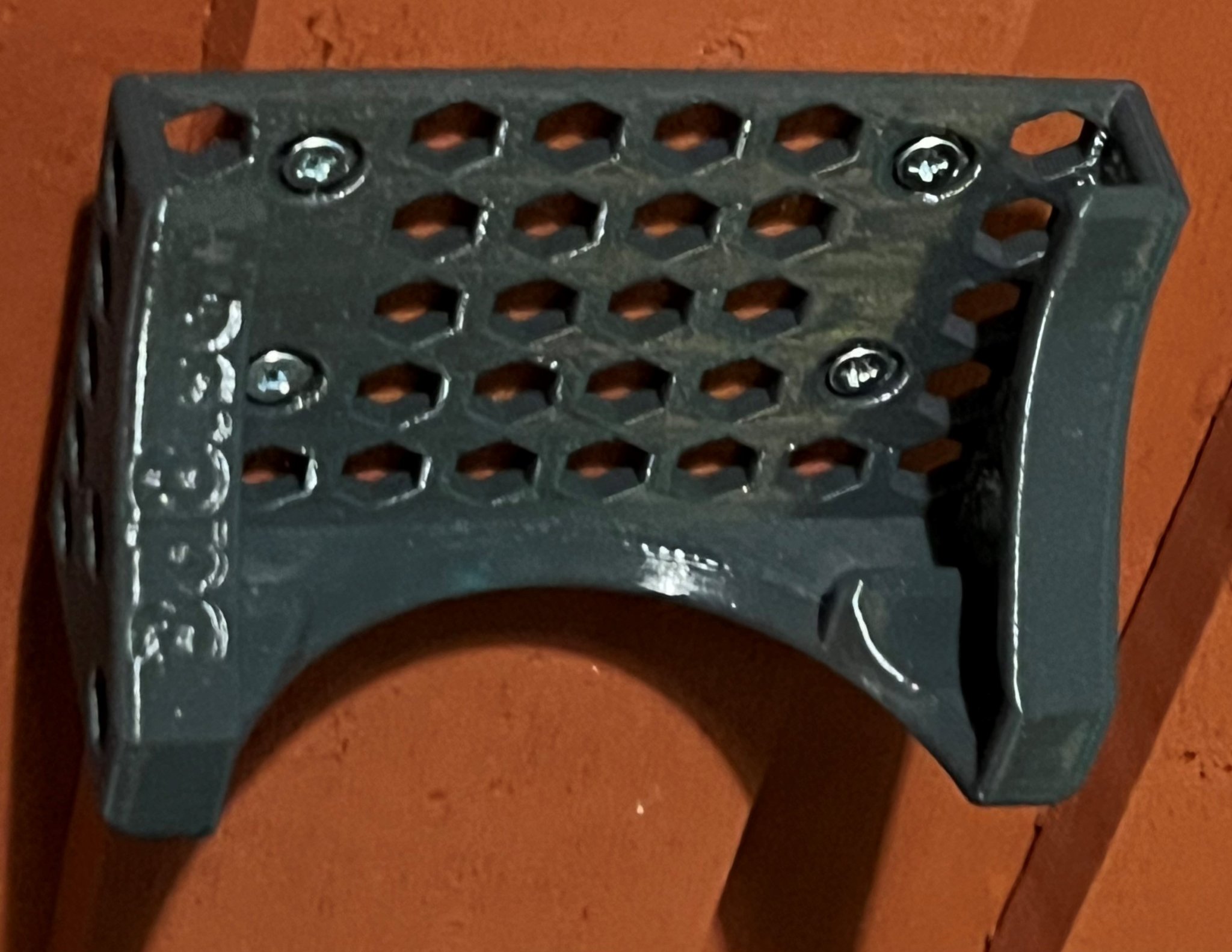 Pat Treo Tường Cho Xe Trượt Tuyết