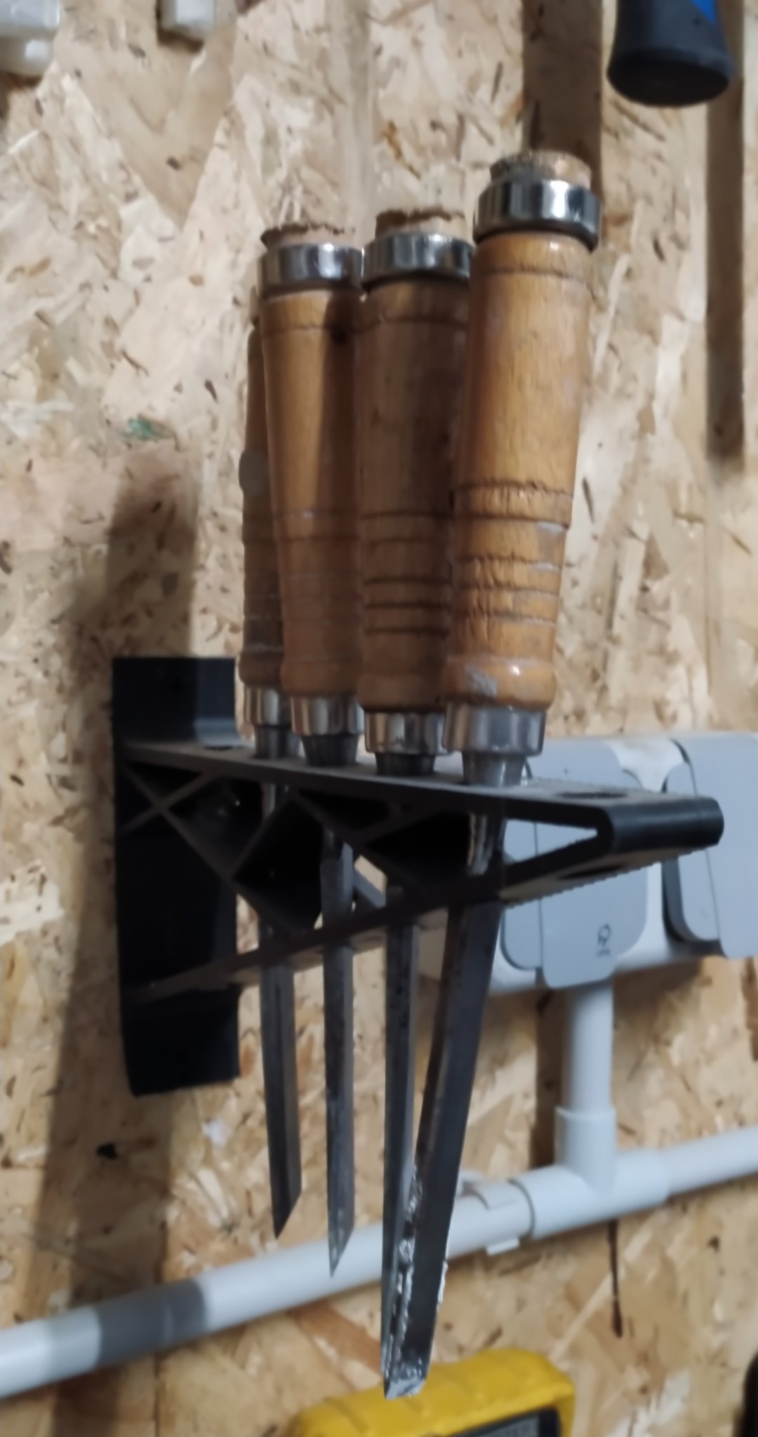 Tiêu đề Support ciseaux à bois Tóm tắt Organiseur de ciseaux à bois