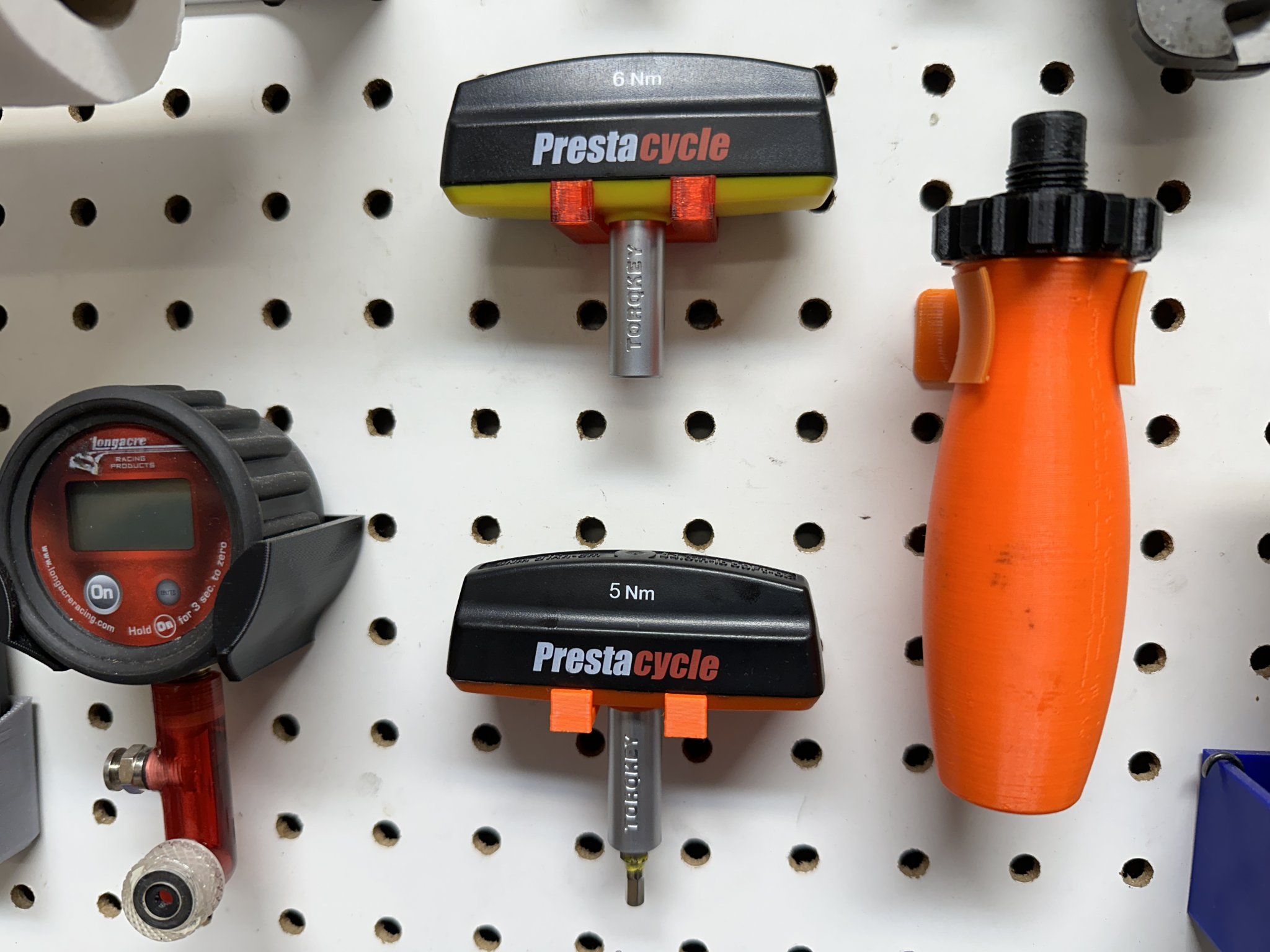 Tiêu đề Giá đỡ bảng ghim cho cờ lê lực cố định Torqkey Tó