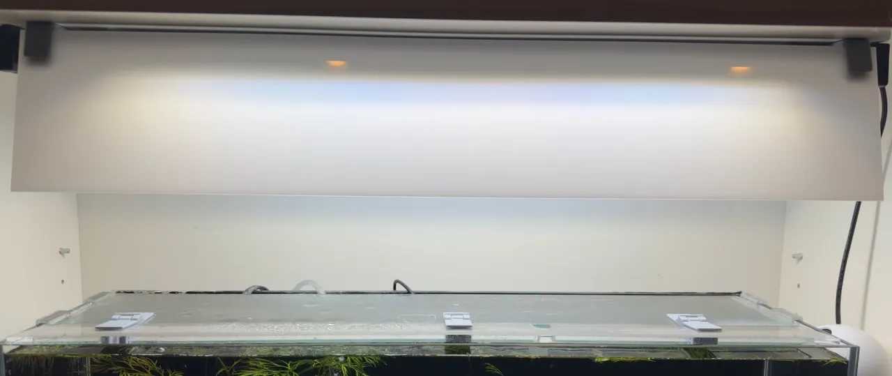 Tiêu đề Kẹp bảng khuếch tán ánh sáng cho đèn hồ cá LED Fluval