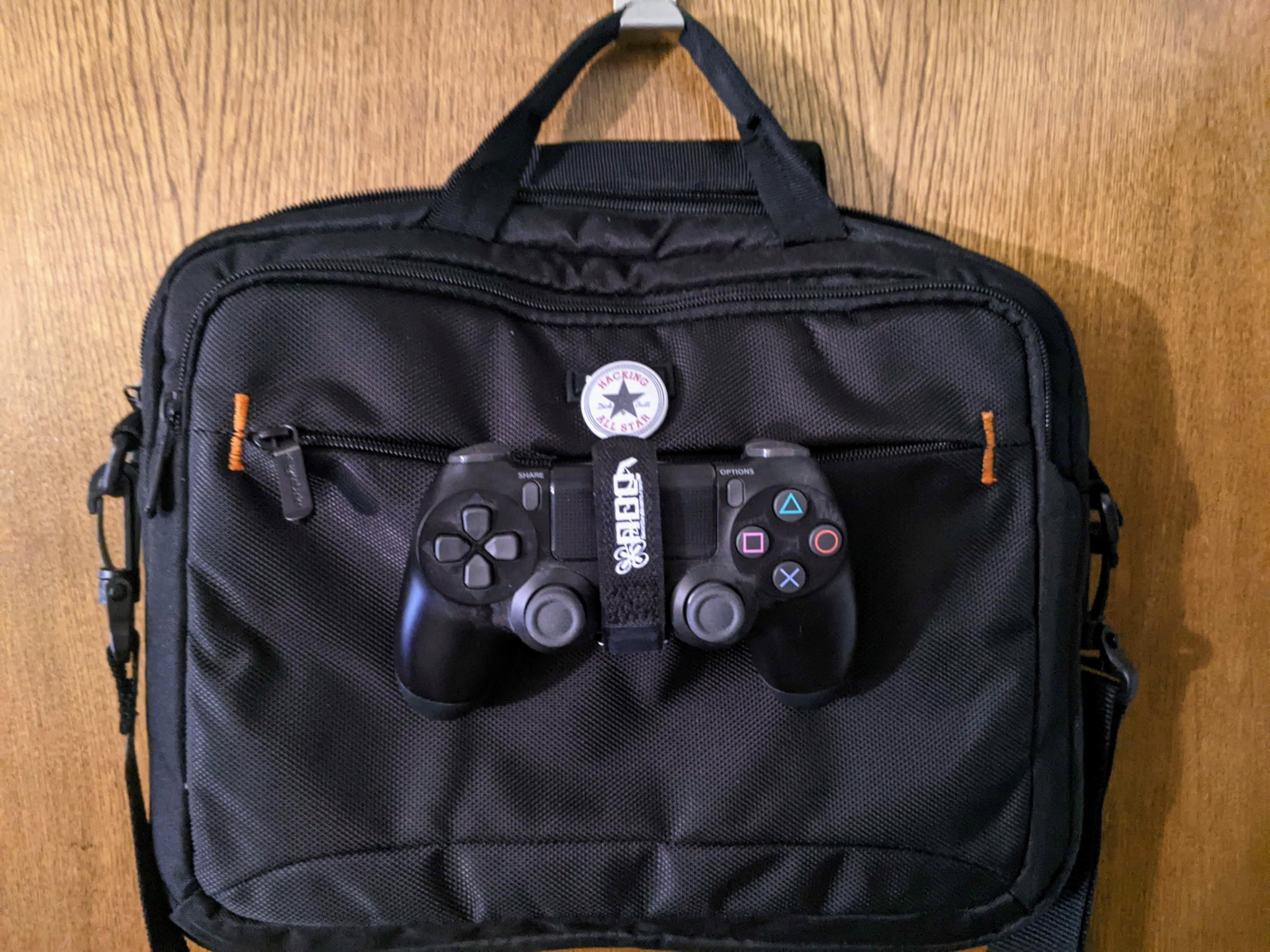 Tiêu đề Carabiner không cần may Dây đeo Velcro Hack ba lô tấm m