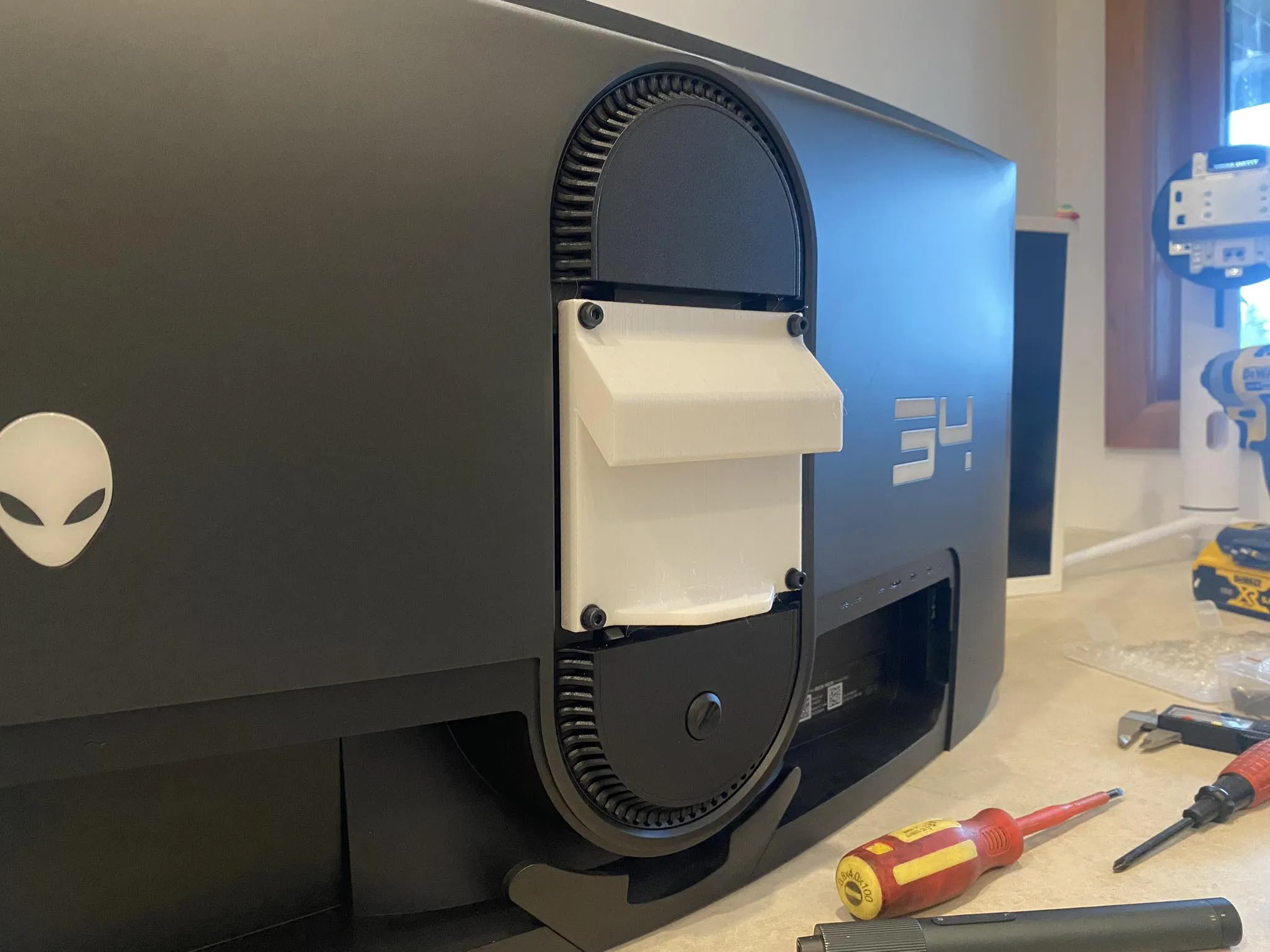 Tiêu đề Giá treo tường kiểu Pháp kiểu Pháp VESA 100x100 cấu hì