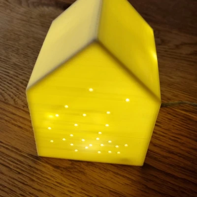 Ngôi Nhà Giáng Sinh Đơn Giản