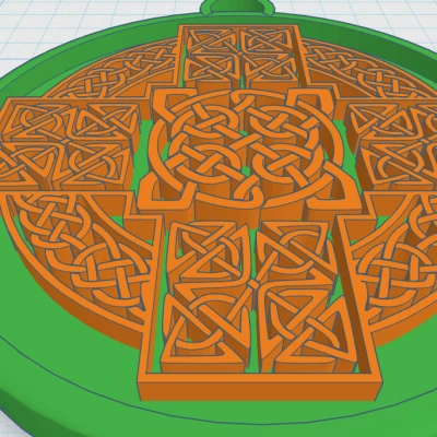 Thánh Giá Celtic Tròn 9