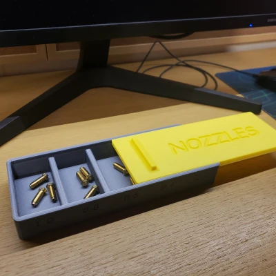 Hộp Đựng Béc Phun 5 Khe Cắm