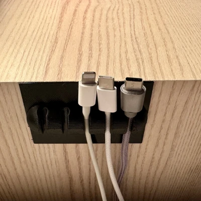 Dụng cụ giữ dây cáp cho bàn làm việc