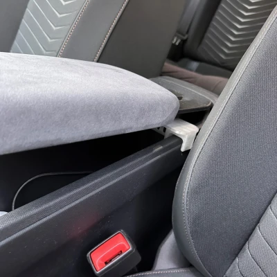 Giá đỡ nâng bệ tì tay Cupra Born