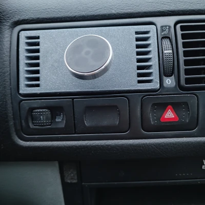 Giá đỡ điện thoại nam châm cho VW Golf IV