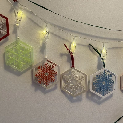 Móc Trang Trí Bông Tuyết Quay