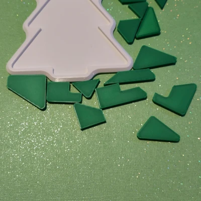 Câu đố Cây Thông Noel