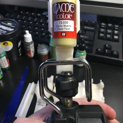 Máy Lắc Sơn Bằng Cưa Lọng