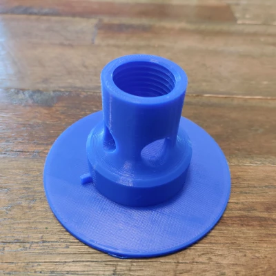 Khay Đựng Thức Ăn Cho Chim Từ Chai Soda PRUSAMENT