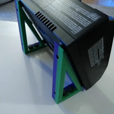 Giá Treo Tường Bộ Sạc Makita DC18RC