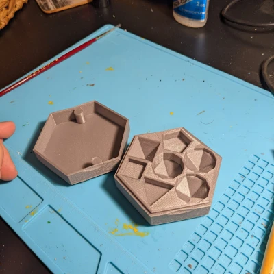 Hộp Đựng Xúc Xắc DND Du Lịch