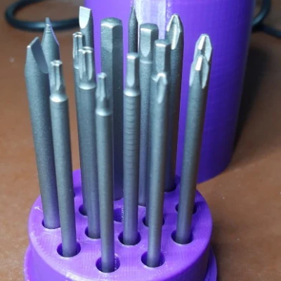 Dụng cụ giữ mũi tua vít dài