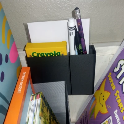 Hộp Đựng Bút Chì & Bút Sáp Treo, Chia Đôi Không Đối Xứng