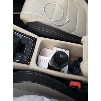 Škoda Kodiaq - Giá đỡ cho iqos+heats+kambukka+thẻ+tiền xu+bật lửa