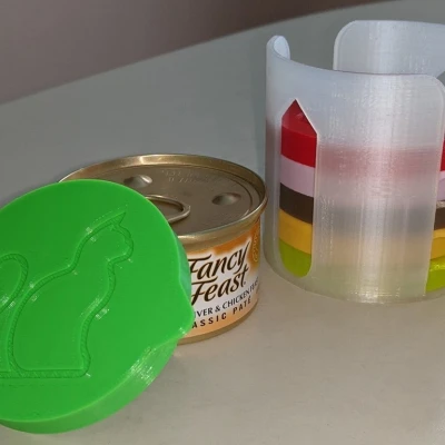 Nắp lon thức ăn cho mèo có đế xếp chồng