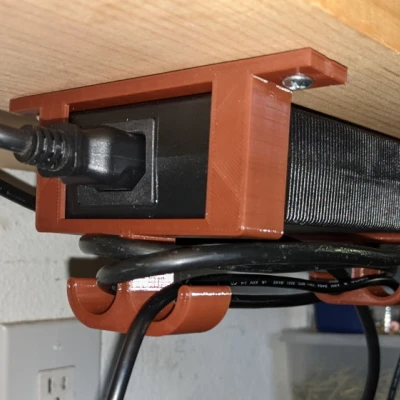 Giá đỡ sạc Juiced Bikes 2A