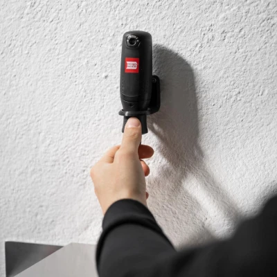 Giá treo tường Flow I IN004