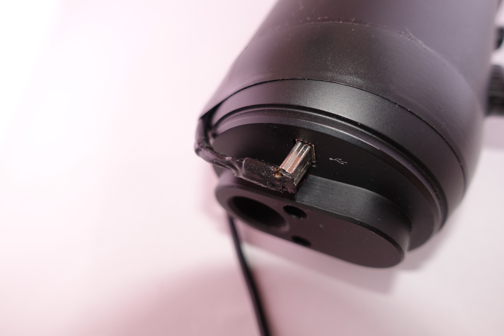 Giá đỡ Blue Yeti góc thấp