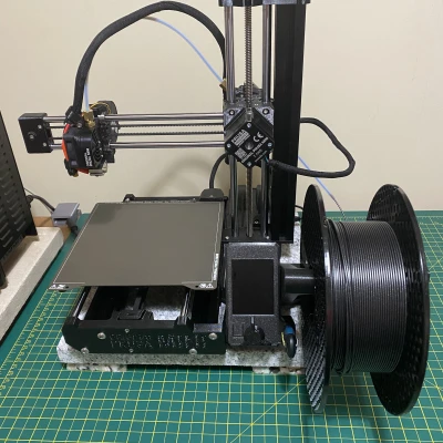 Giá đỡ cuộn Prusa mini gắn bên hông
