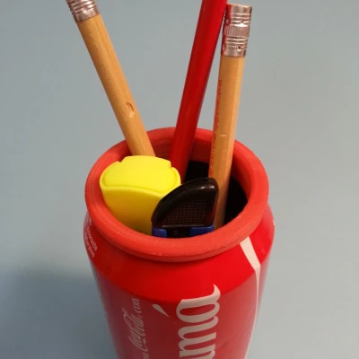 Vòng giữ nắp lon đựng bút