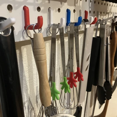 Móc bảng ghim Pegboard Hook