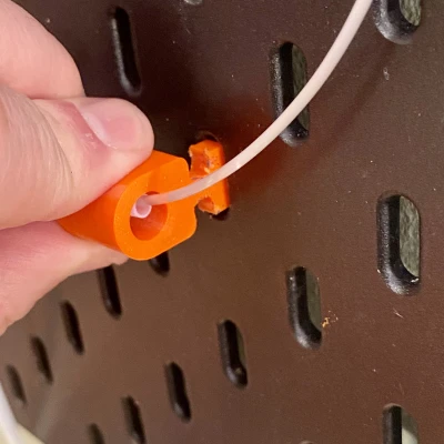 Giá Đỡ PTFE IKEA SKÅDIS Tái Thiết Kế Khóa Xoay