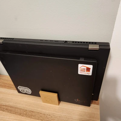 Giá đỡ laptop dọc kép