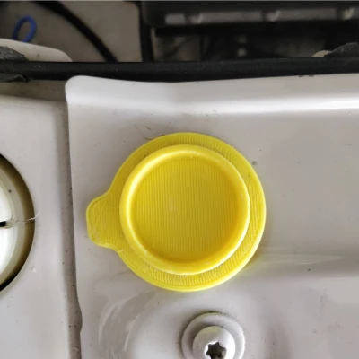 Nắp bình nước rửa kính Saab 9-5