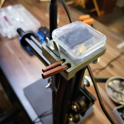 Giá Đỡ Phụ Kiện Dụng Cụ Chèn Nhiệt