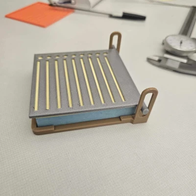 Khuôn Dán Giấy Ghi Chú Treo